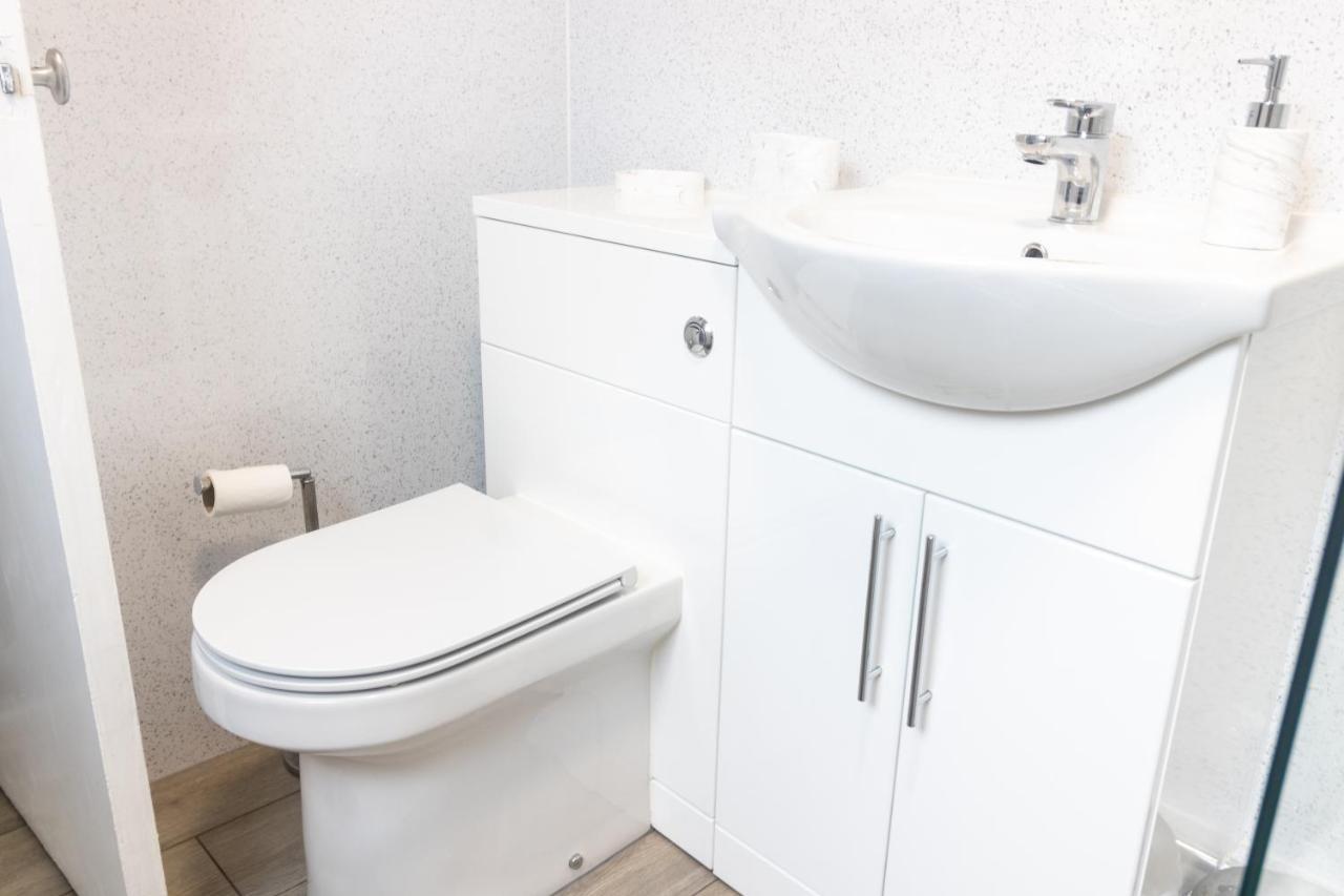 Adrian House, Near Hospital, Easy Parking + Garden Apartamento Carlisle  Exterior foto
